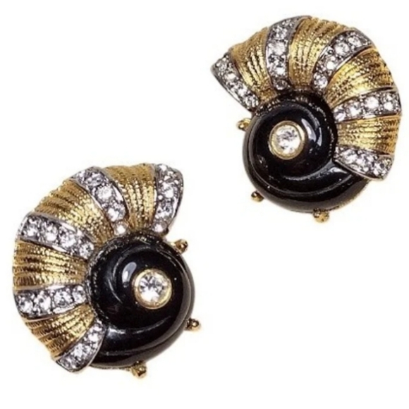 Hattie Carnegie Jewelry - Vintage 60s Hattie Carnegie Rhinestone Nautilis Shell Snail Clip Earrings